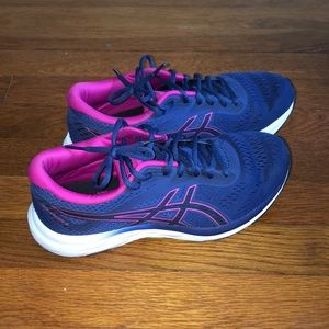 Women’s ASICS sneakers